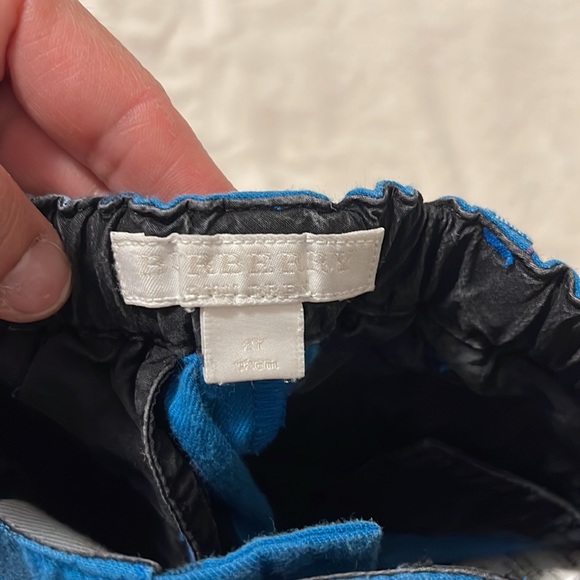 Burberry toddler shorts royal blue - Picture 3 of 4